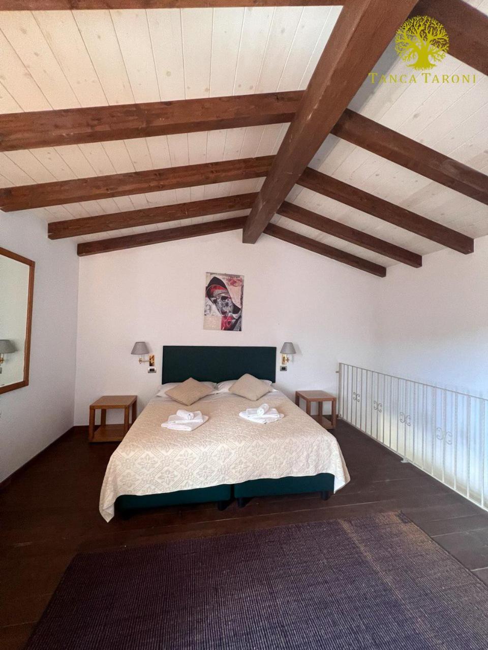 Agriturismo Bed And Breakfast Tanca Taroni Telti Extérieur photo